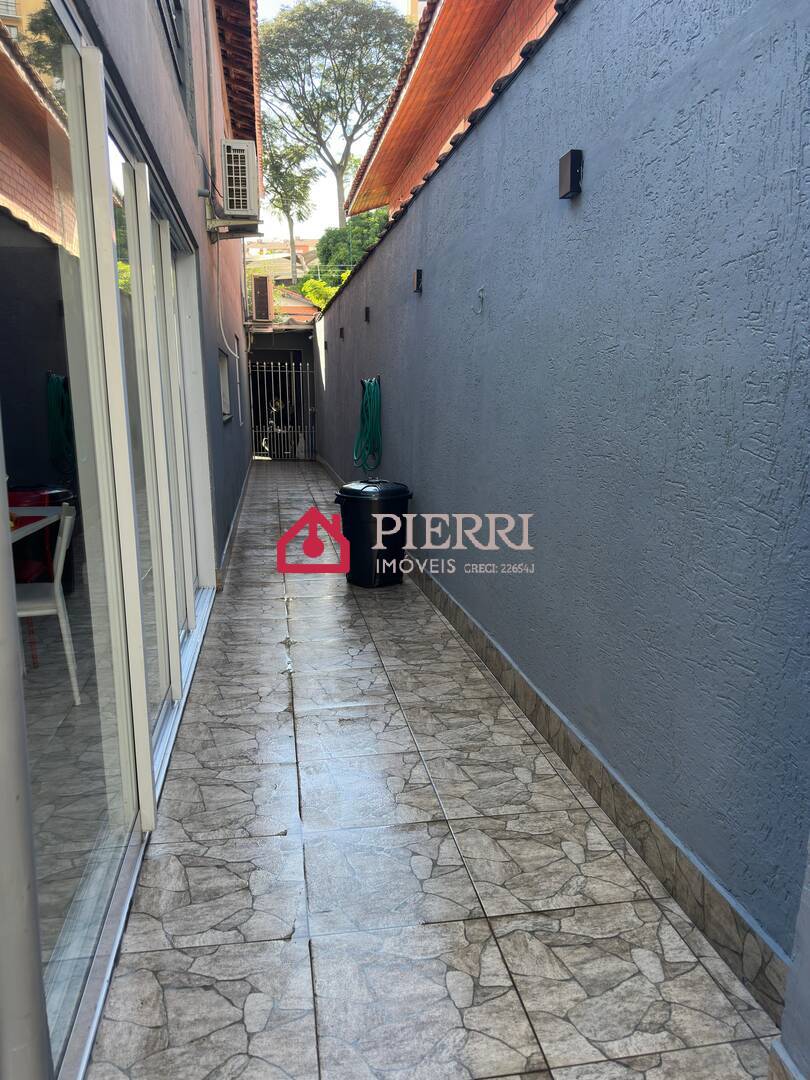 Casa, 3 quartos, 245 m² - Foto 28