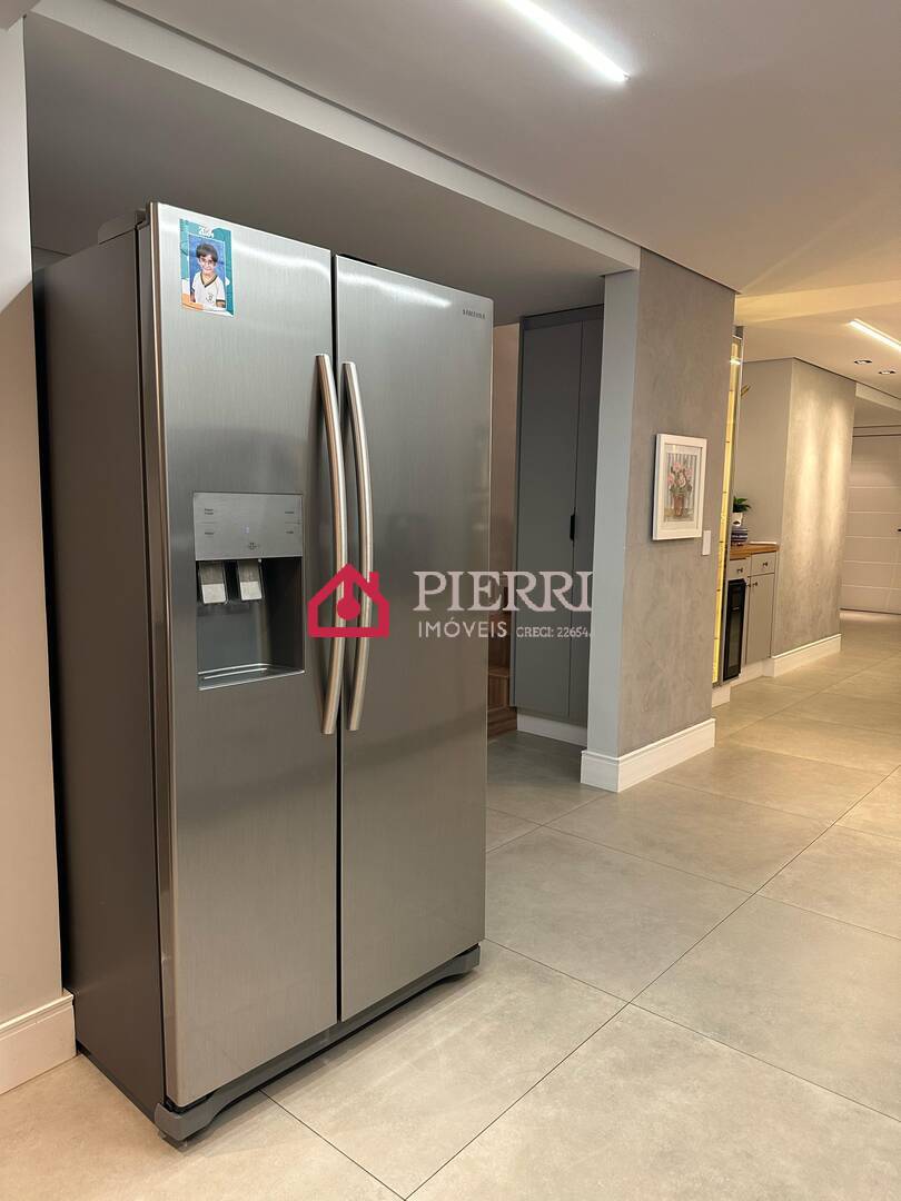 Casa, 3 quartos, 245 m² - Foto 4
