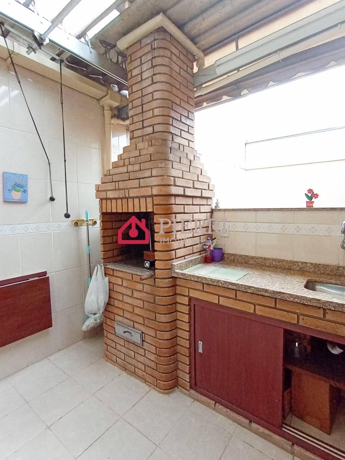 Casa à venda com 2 quartos, 110m² - Foto 6
