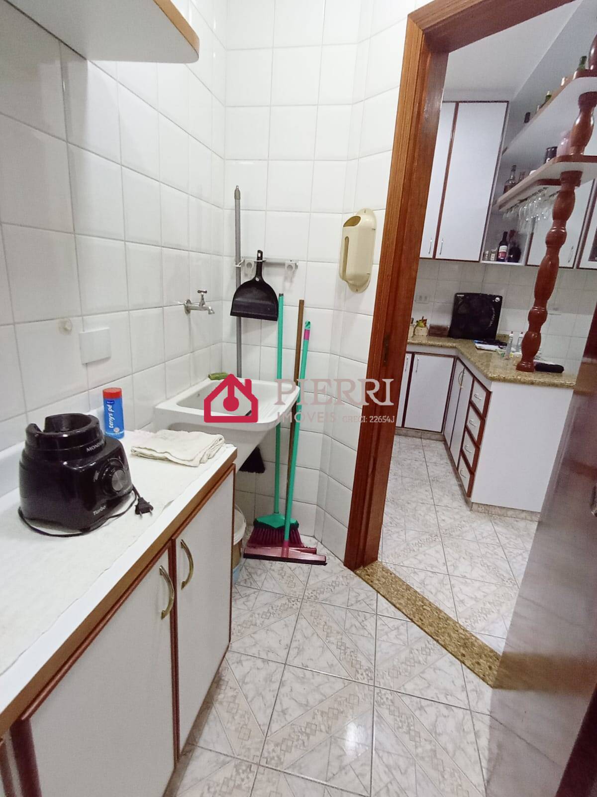 Casa à venda com 2 quartos, 110m² - Foto 10