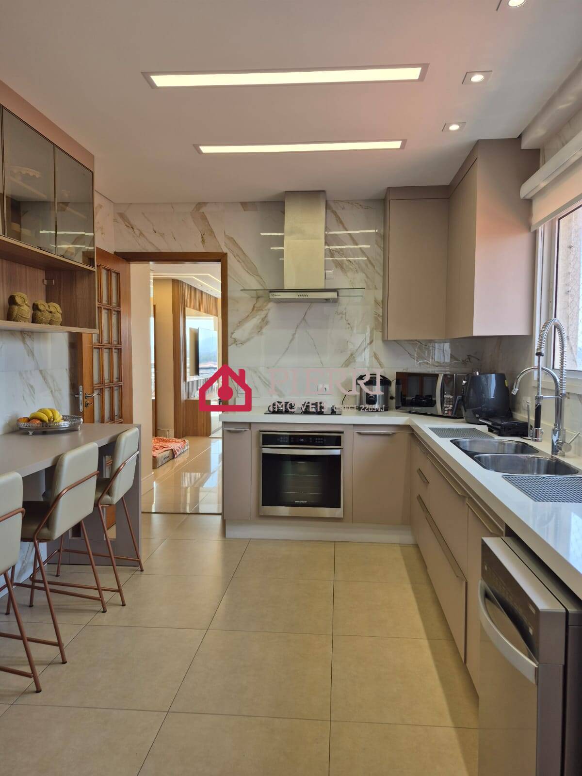 Apartamento, 4 quartos, 132 m² - Foto 1