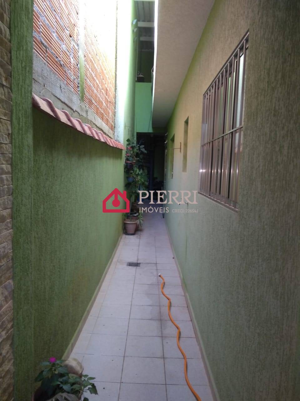 Casa, 3 quartos, 180 m² - Foto 2