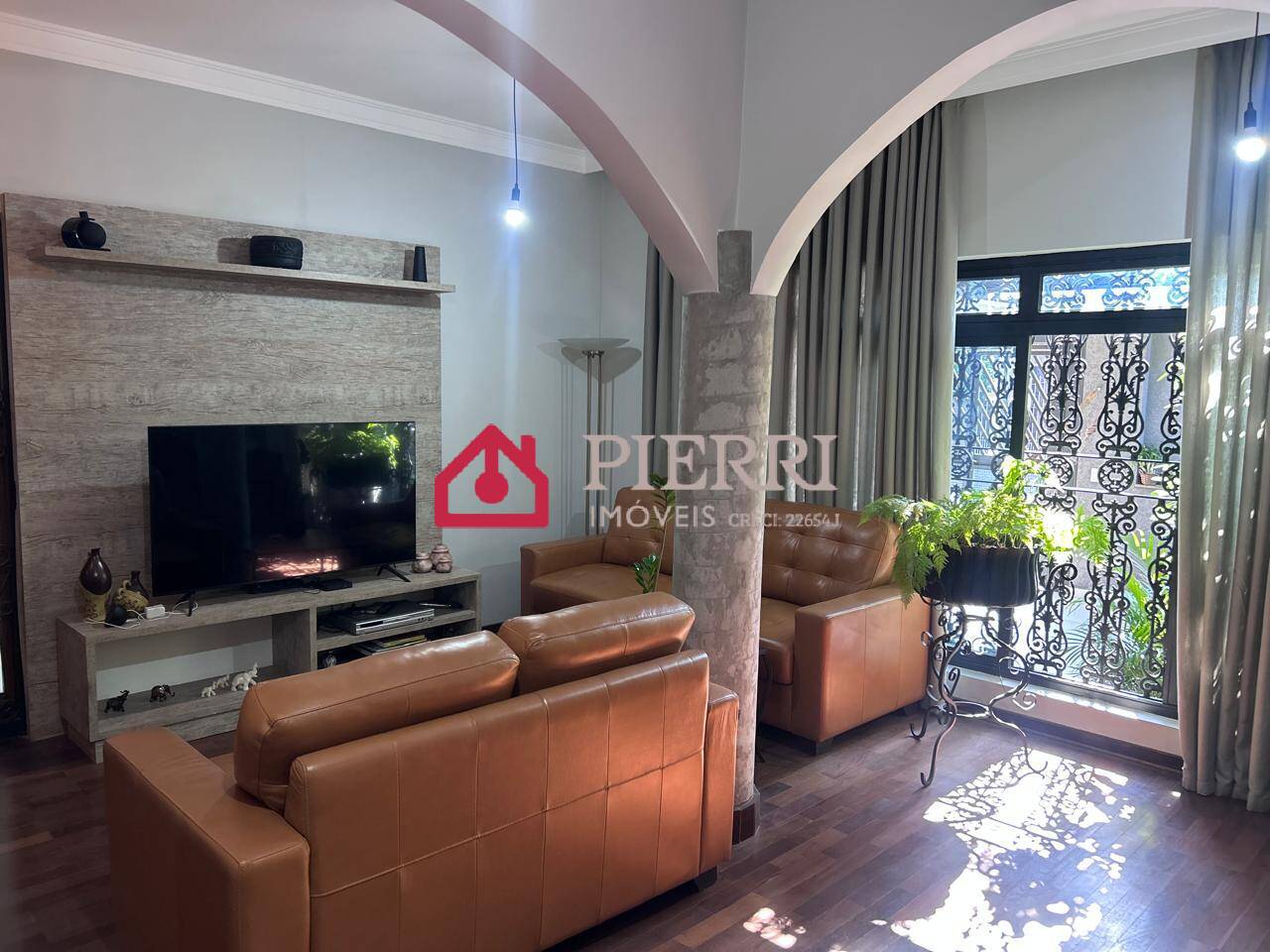 Casa, 3 quartos, 300 m² - Foto 8